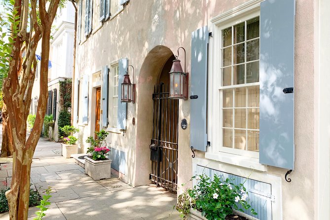 Hidden Alleyways and Historic Sites Small-Group Walking Tour - Exploring Enchanting Alleys