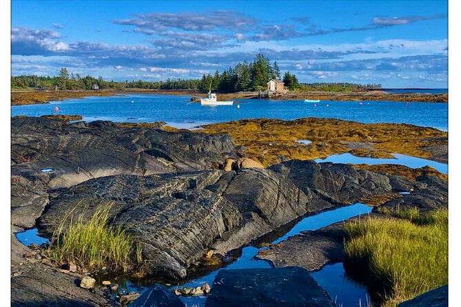 Hidden Gems Tour Lunenburg - Transportation and Accessibility