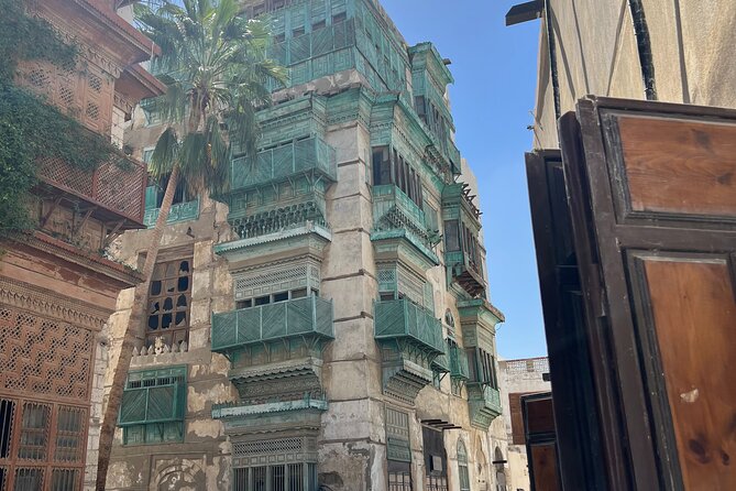 Historical & Heritage Tour in Jeddah Al Balad - Cultural Immersion