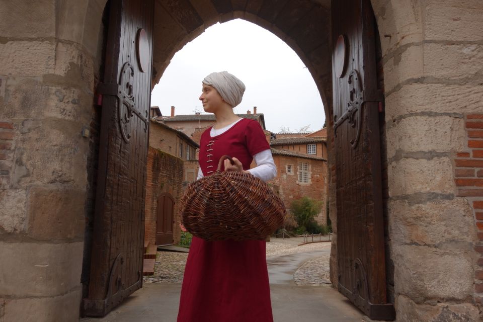 Immerse Yourself in the Time of the Cathedrals in Albi - Immersive Theatrical Guided Tour