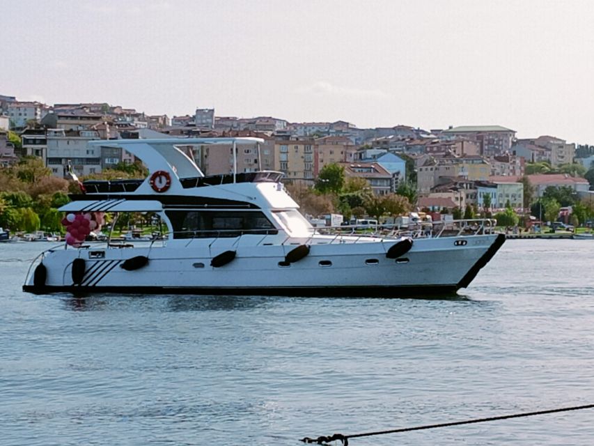 Istanbul Private Luxury Yacht on Bosphorus 14 Meter (46 Feet) - Safety Considerations