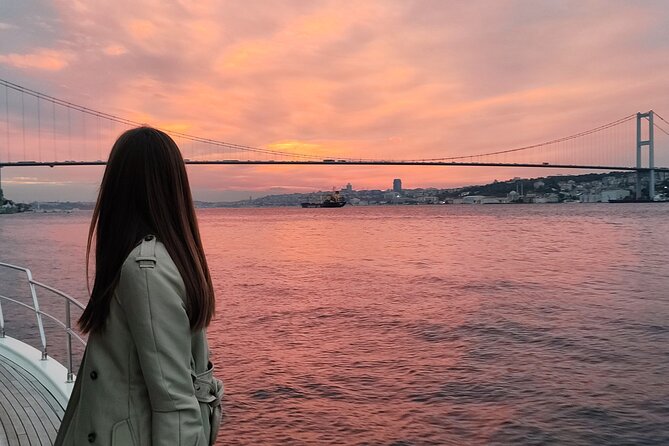 Istanbul Sunset Cruise With Luxury Yacht On Bosphorus - Overview of the Experience