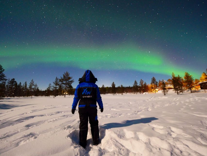 Ivalo: Northern Lights Holiday in Northern Lapland - Winter Trekking and Toboggan