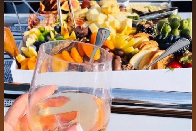 JFarwell Sunset Wine and Cheese Yacht Sailing - Meeting Point and Transportation Details