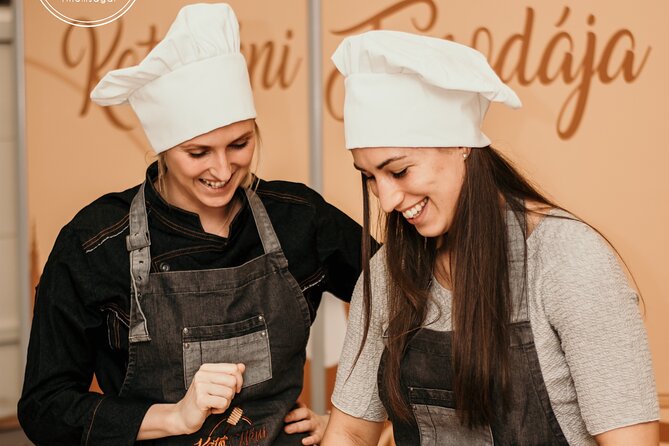 Kürtőskalács: Chimney Cake Workshop in City Park Budapest - Accessibility and Recommendations