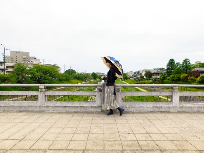 Kyoto: Hidden Gems Morning Walk in Sakyo With a Local Guide - Shimogamo-jinja Shrine