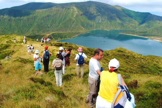 Lagoa Do Fogo Walking Tour With Lunch From Ponta Delgada - Cancellation and Payment