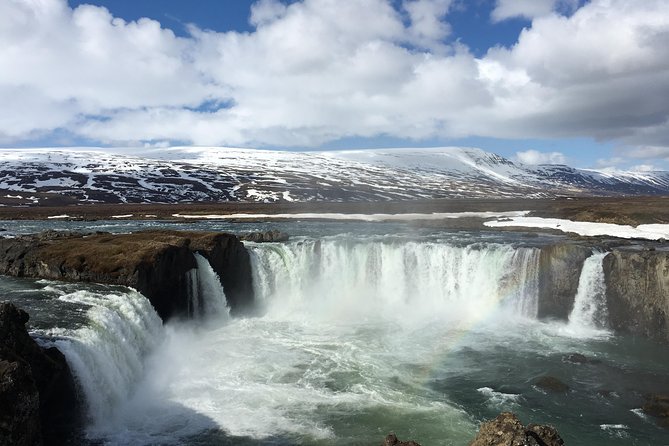 Lake Myvatn, Dettifoss and Goddafoss Waterfalls Day Tour From Akureyri - Visiting Grjótagjá Lava Cave