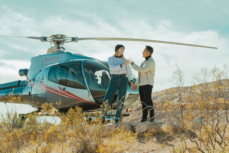 Las Vegas: Red Rock Canyon Helicopter Landing Tour - Pickup and Shuttle Transfers