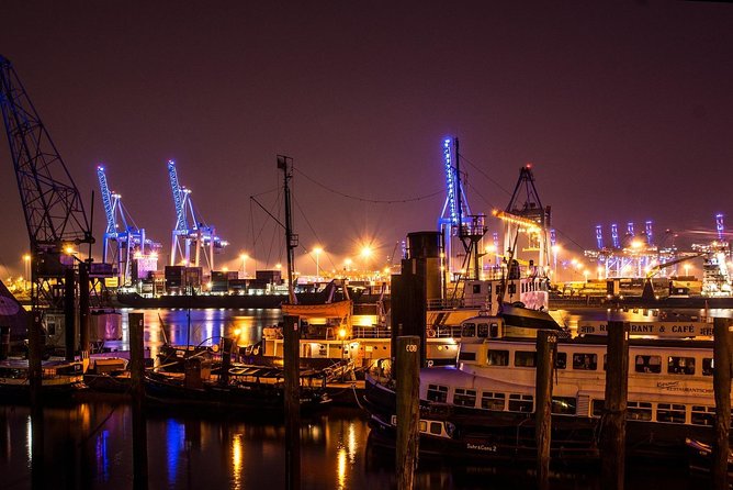 Lights Tour Through the Port of Hamburg and to the Historic Warehouse District - Language and Communication Concerns