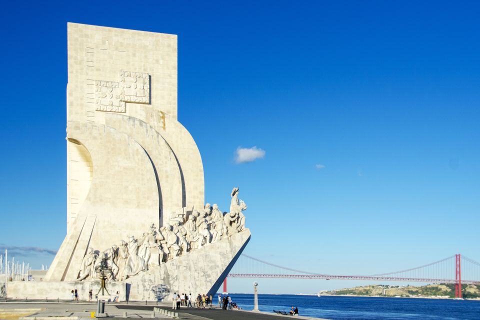 Lisbon: 1-or 2-Day Hop-On Hop-Off Bus Tour - Modern Lisbon Bus Tour Details