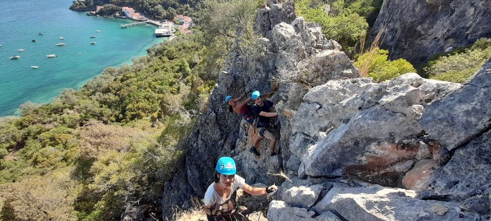 Lisbon: Arrábida Natural Park Via Ferrata & Abseiling Trip - Participant Requirements