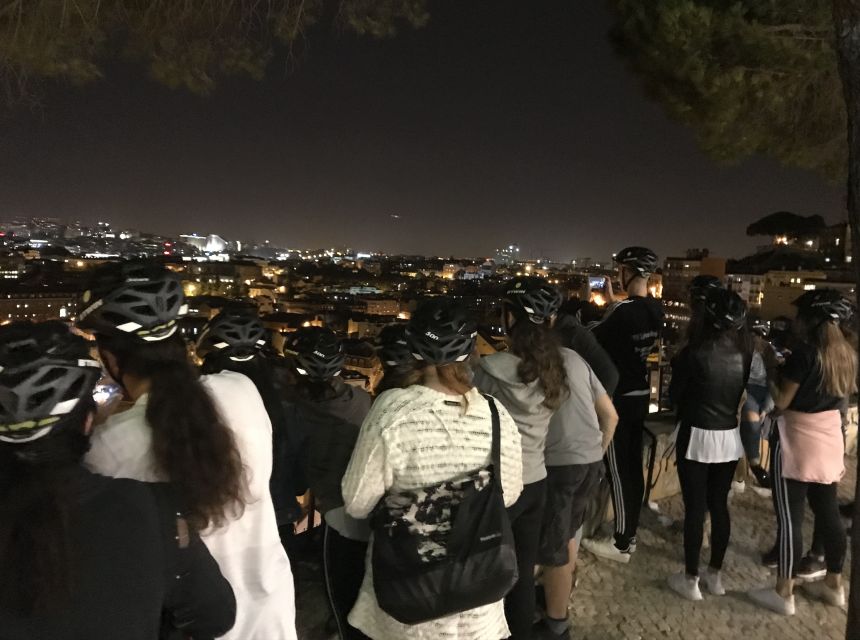 Lisbon: Guided Nighttime Electric Bike Tour - Nighttime Atmosphere