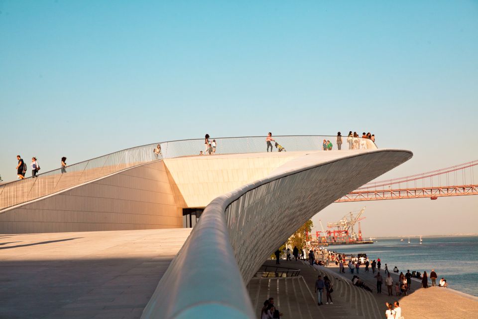 Lisbon: My Navigator Friend Belém and Alcântara Tuk Tuk Tour - Discovering the Monument to the Discoveries