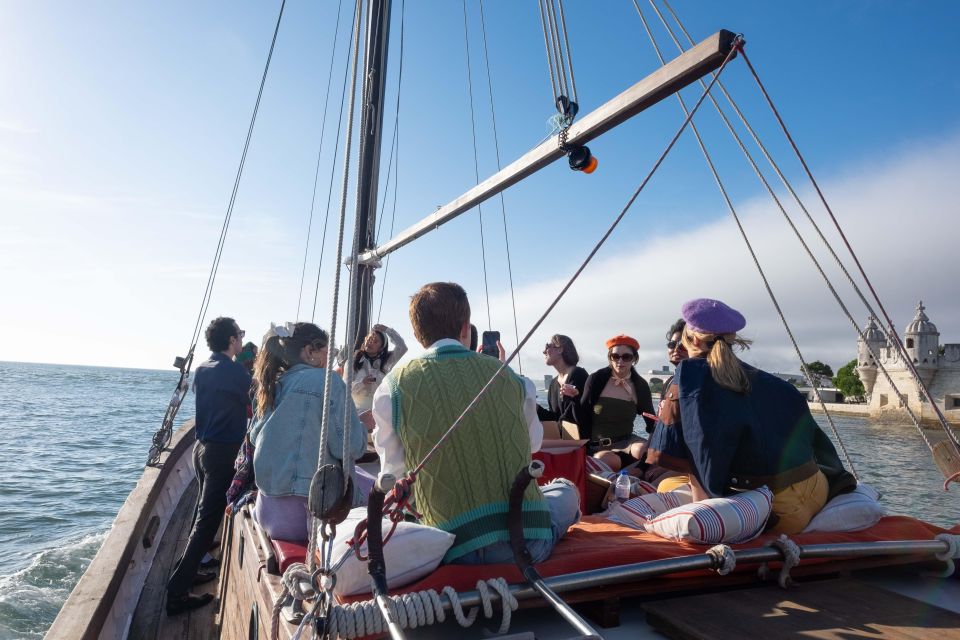 Lisbon: Private Sunset Tour Aboard a 1949 Traditional Boat - Inclusions and Amenities