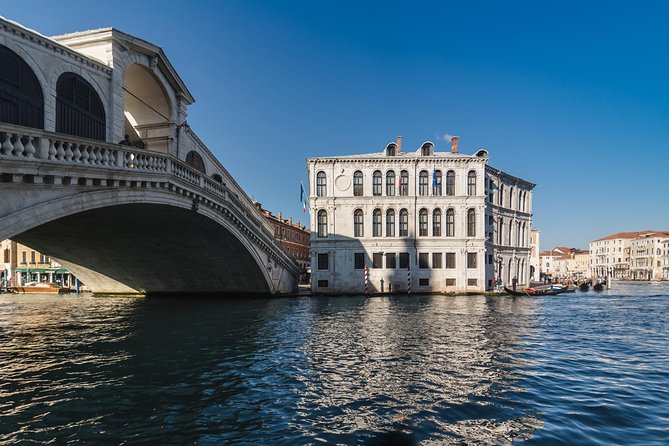 Live Venice and Its Islands, 7 Magical Itineraries - Basilicas Stunning Interiors