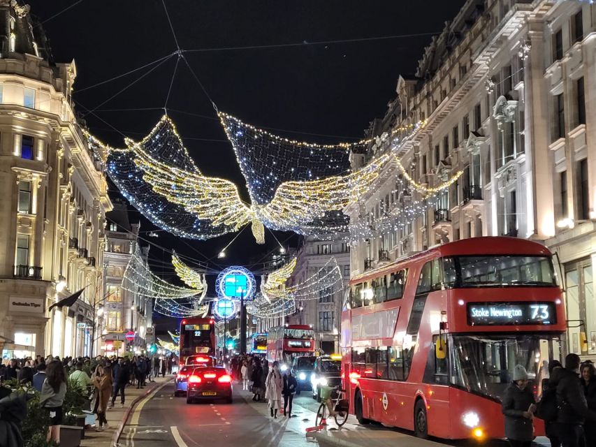 London: Private Christmas Lights and Markets Walking Tour - Clothing Recommendations