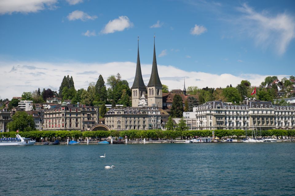 Lucerne: First Discovery Walk and Reading Walking Tour - Pricing and Booking