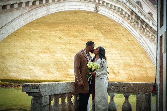 Luxurious Photoshoot in Venice - Weather and Contingencies