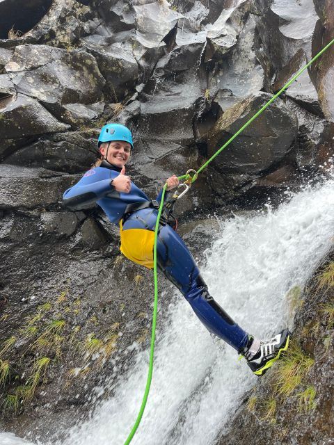 Madeira: Beginner Canyoning - Level 1 - Equipment and Safety