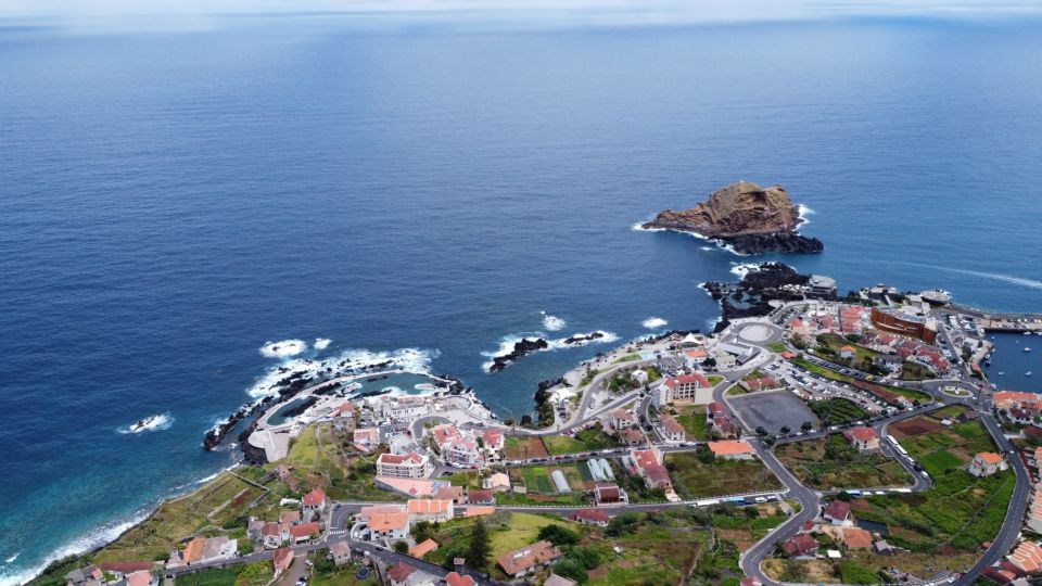 Madeira: West and East Madeira Tour With Snacks and Drinks - Porto Moniz Natural Swimming Pools