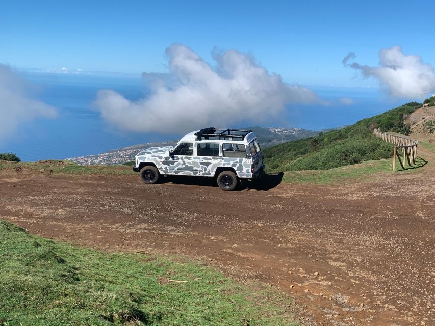 Madeira West Safari - the Natural Lava Pools of Porto Moniz - Classic Jeep Experience