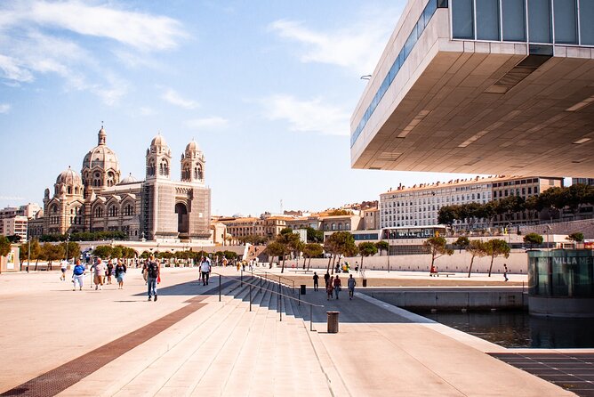 Marseille Scavenger Hunt and Sights Self-Guided Tour - Accessibility and Transportation