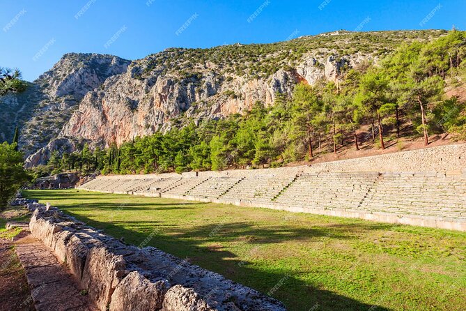 Mercedes Private Full-Day Tour From Athens to Delphi and Arachova - Delphi Archaeological Museum