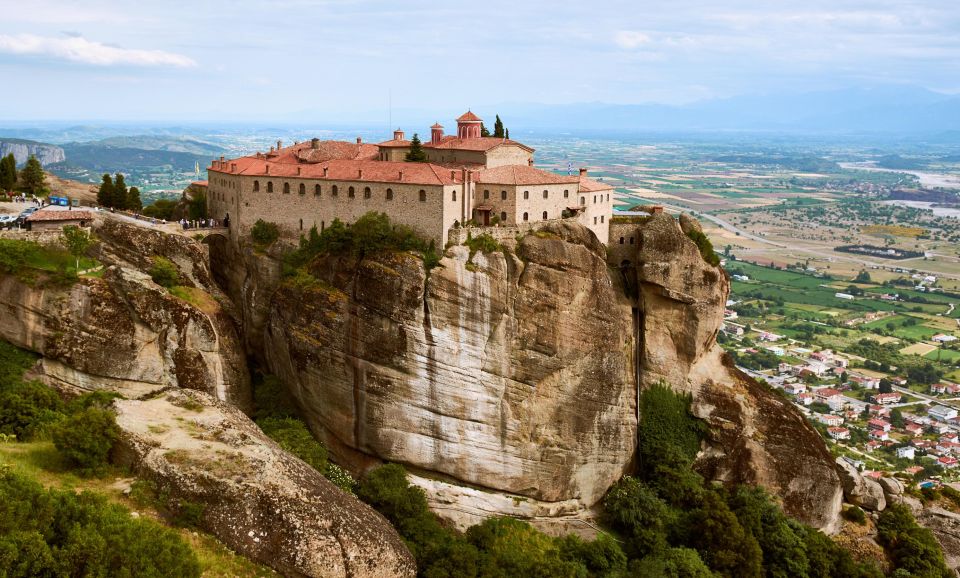 Meteora Monasteries Private Full Day Tour & Great Lunch - Pickup and Dropoff Details