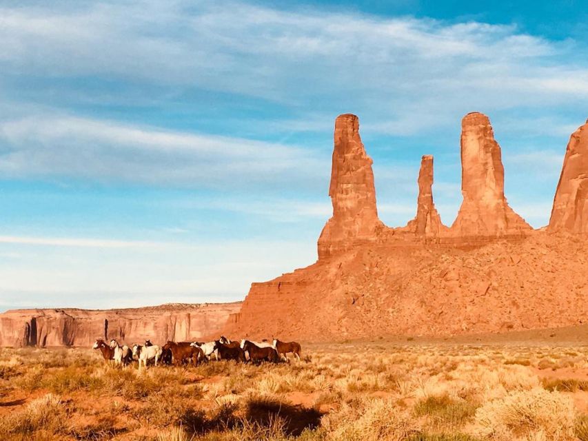 Monument Valley: Backcountry Jeep Tour With Navajo Guide - Navajo Culture and Tradition