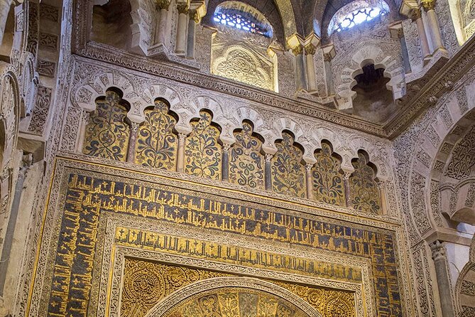 Mosque-Cathedral of Cordoba Guided Tour Skip the Line & Ticket - Exploring the Mosque-Cathedral