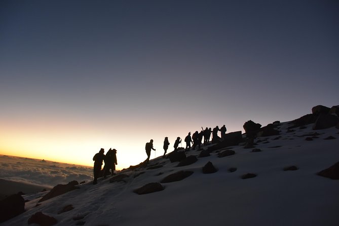 Mount Kenya Sirimon - Chogoria Route(5 Days) - Preparing for the Hike