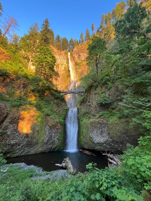 Multnomah Falls: Gorge-Ous Sunset Waterfall Tour (3.5 Hours) - Sunset Views at Crown Point