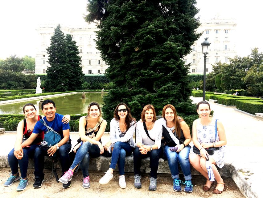 Mysteries & Tapas Tour in Madrid + Pub Crawl - Experience Highlights