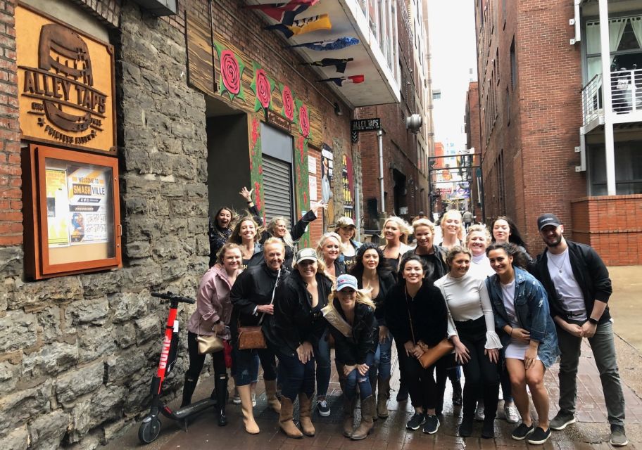 Nashville: The Ville All-Inclusive Pub Crawl - Included Drinks and Snacks