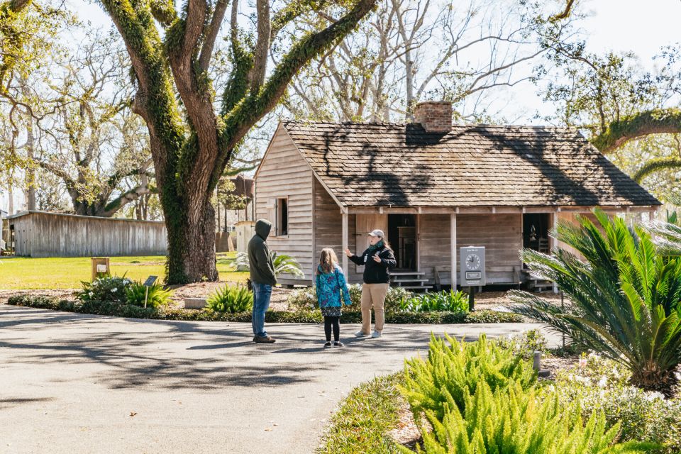 New Orleans: Oak Alley Plantation & Airboat Swamp Combo Tour - Pickup and Drop-off Locations