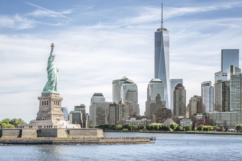 Nyc: Manhattan Skyline Brunch Cruise With a Drink - Group Booking Policies and Restrictions