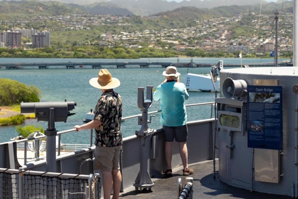 Oahu: Pearl Harbor Battleships Group Tour - Comfortable Footwear