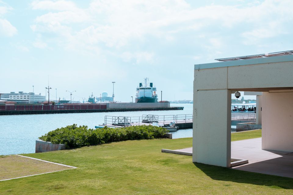 Oahu: Pearl Harbor, USS Arizona, and City Highlights Tour - Inclusions