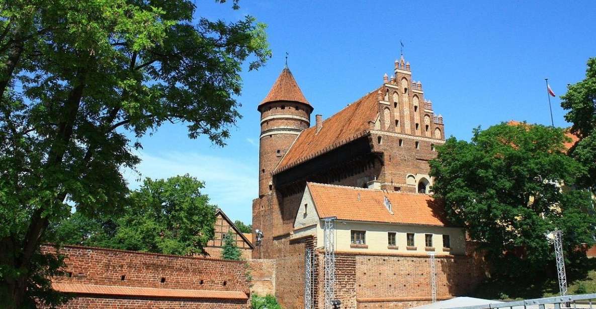 Olsztyn Old Town Highlights Private Walking Tour - Tour Duration and Cancellation Policy