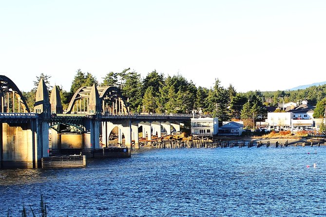 Oregon Coast Day Trip: Cannon Beach and Haystack Rock - Charming Towns and Attractions