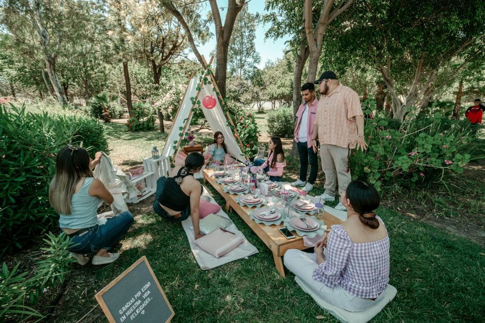 Orlando: Unveil Your Perfect Picnic Experience! - Culinary Offerings and Amenities