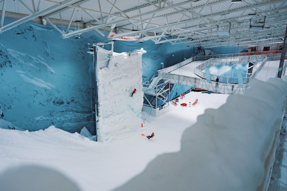 Oslo: Ice Climbing Experience at SNOW Ski Dome - Signing the Responsibility Statement