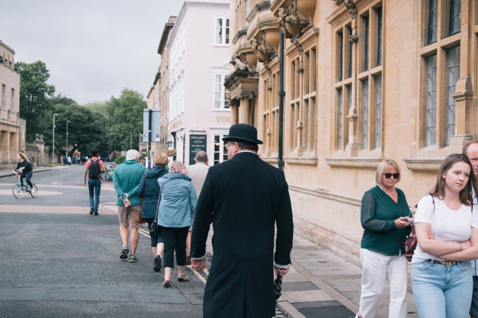 Oxford: Alumni-Led Walking Tour W/ New College Entry Option - Important Information