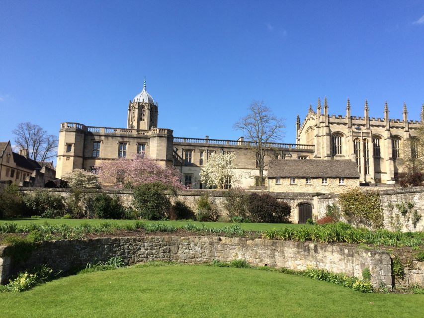 Oxford: Private City Tour & University Historical Highlights - Exploring Cobbled Streets