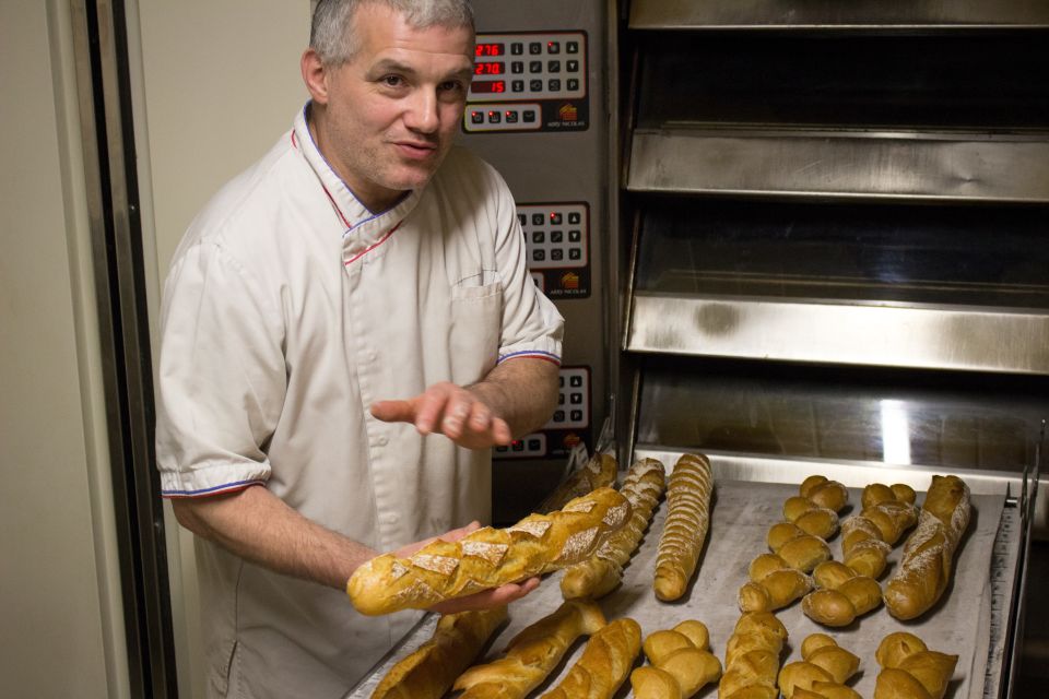 Paris: Bread and Croissant-Making Class - Takeaway Recipe Packet