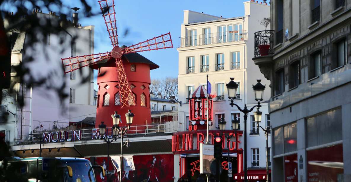 Paris: South Pigalle Smartphone Audio Walking Tour - Discovering the Nightlife Hotspots