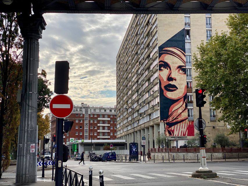 Paris: Street Art Smartphone Audio-Guided Tour - Getting to the Tour