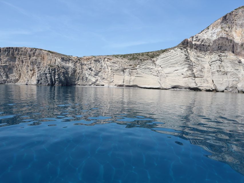 Paros: Private Paros and Antiparos Luxury Speedboat Tour - Exploring the Blue Lagoon