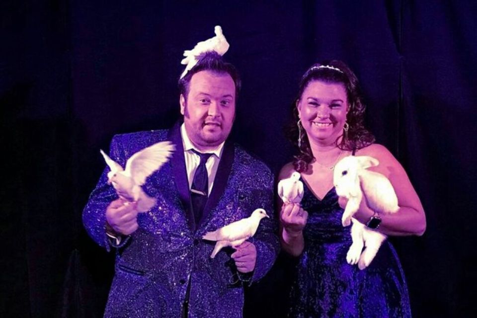 Pigeon Forge: Steven Bests Unbelievable Magic Show - Convenient Amenities